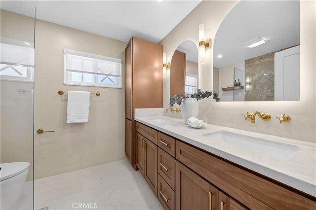 402 Hillcrest, Placentia, CA 92870