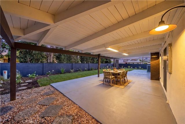 402 Hillcrest, Placentia, CA 92870