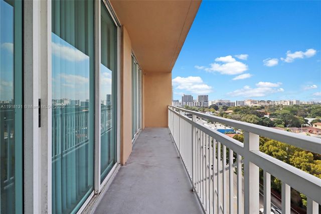 2665 SW 37th Ave 908, Miami, FL 33133