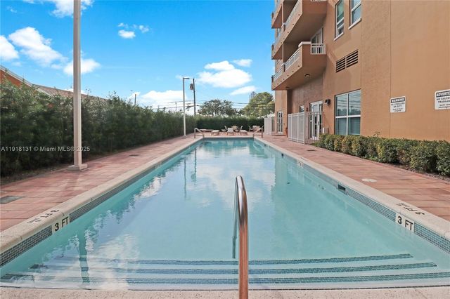 2665 SW 37th Ave 908, Miami, FL 33133