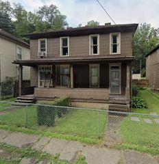 1055 Wilson Avenue, Steubenville, OH 43952