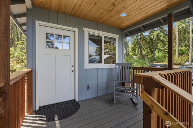 2321 NE Tee Lake Road, Tahuya, WA 98588