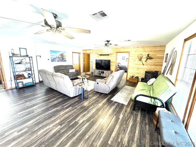 116349 S 4209 Road, Eufaula, OK 74432