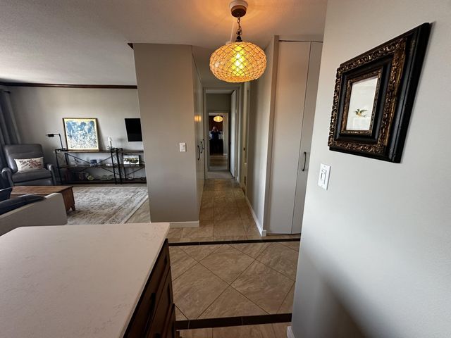 15 S 1st Street A1409, Minneapolis, MN 55401