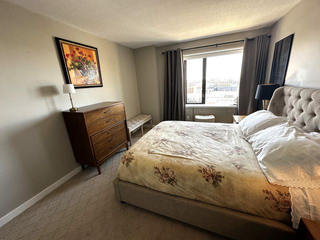15 S 1st Street A1409, Minneapolis, MN 55401