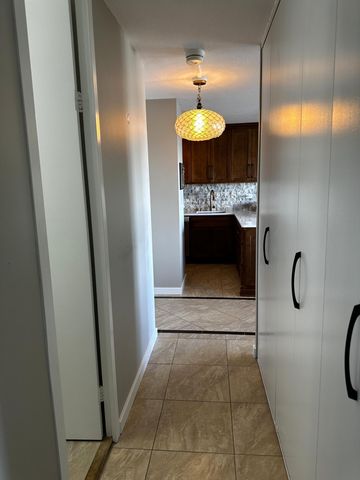 15 S 1st Street A1409, Minneapolis, MN 55401
