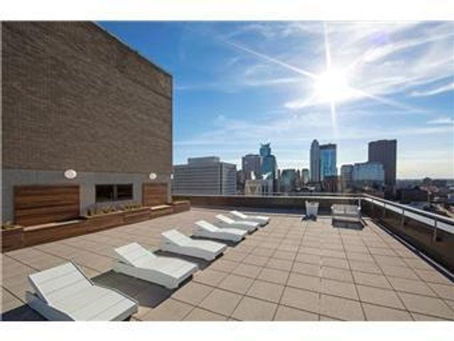 15 S 1st Street A1409, Minneapolis, MN 55401