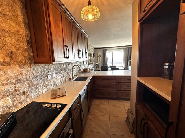 15 S 1st Street A1409, Minneapolis, MN 55401