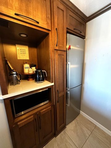 15 S 1st Street A1409, Minneapolis, MN 55401