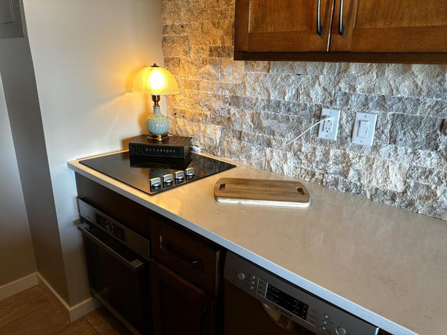 15 S 1st Street A1409, Minneapolis, MN 55401