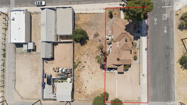 15604 6th, Victorville, CA 92395