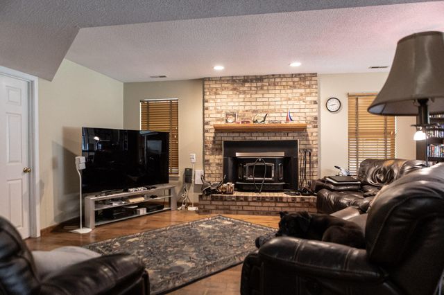 5108 BUCKEYE DR, Columbia, MO 65203