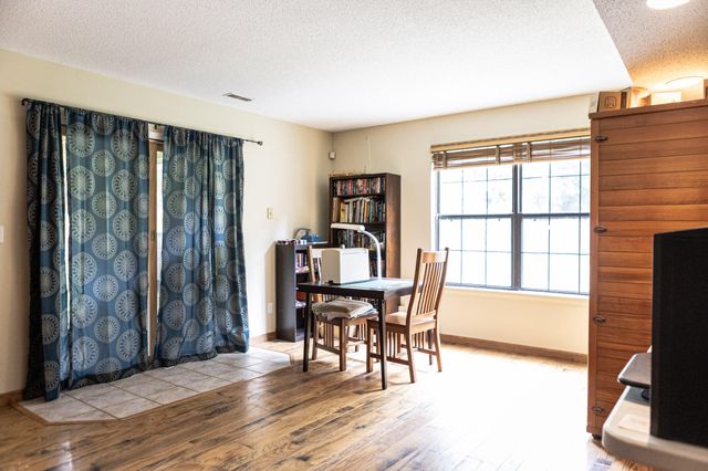 5108 BUCKEYE DR, Columbia, MO 65203