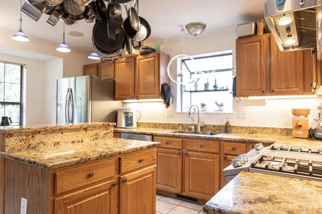 5108 BUCKEYE DR, Columbia, MO 65203