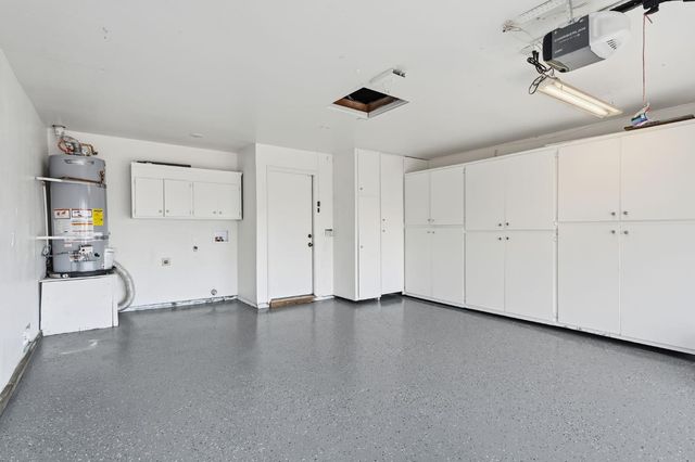 6004 Len Ct, Citrus Heights, CA 95621