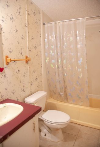 114 Camelot Dr, Hohenwald, TN 38462