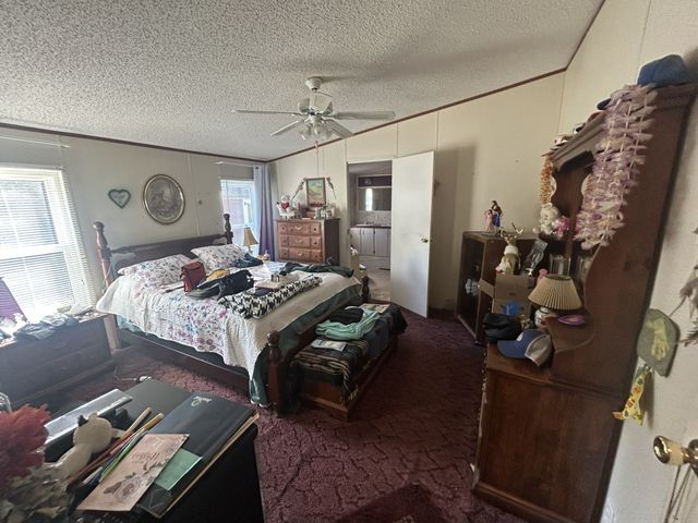 114 Camelot Dr, Hohenwald, TN 38462