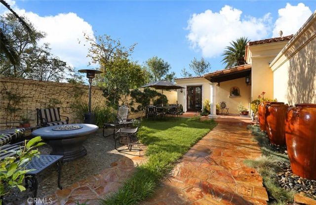 486 Locust Street, Laguna Beach, CA 92651
