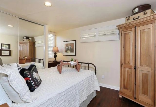 486 Locust Street, Laguna Beach, CA 92651