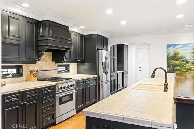 486 Locust Street, Laguna Beach, CA 92651