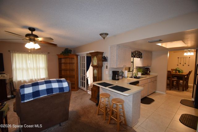 571 Drexel Avenue NE, Palm Bay, FL 32907