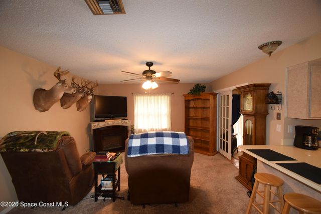 571 Drexel Avenue NE, Palm Bay, FL 32907