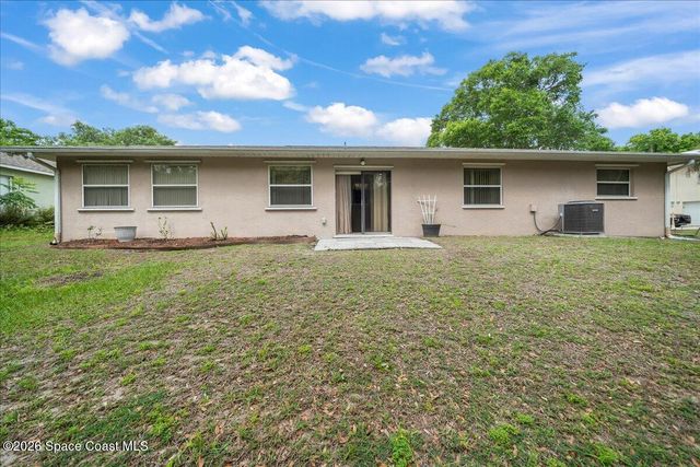 571 Drexel Avenue NE, Palm Bay, FL 32907
