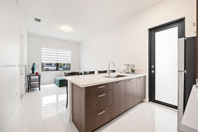 4366 SW 174th Ave, Miramar, FL 33029