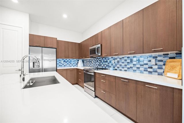 4366 SW 174th Ave, Miramar, FL 33029