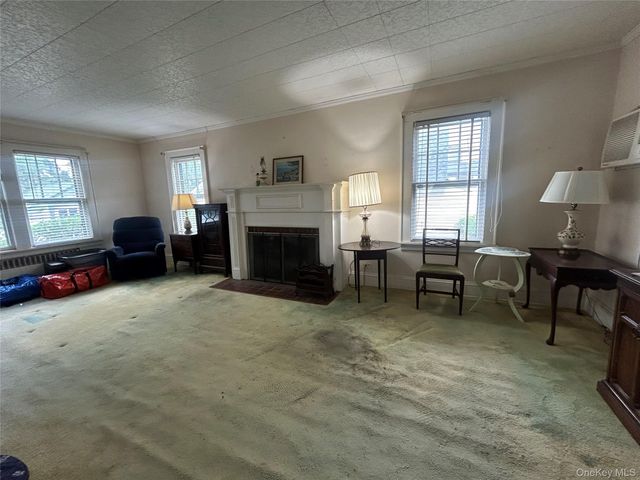 45 Berry Street, Lynbrook, NY 11563