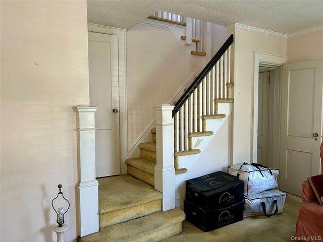 45 Berry Street, Lynbrook, NY 11563