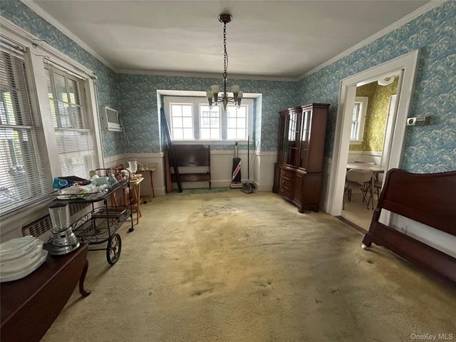 45 Berry Street, Lynbrook, NY 11563