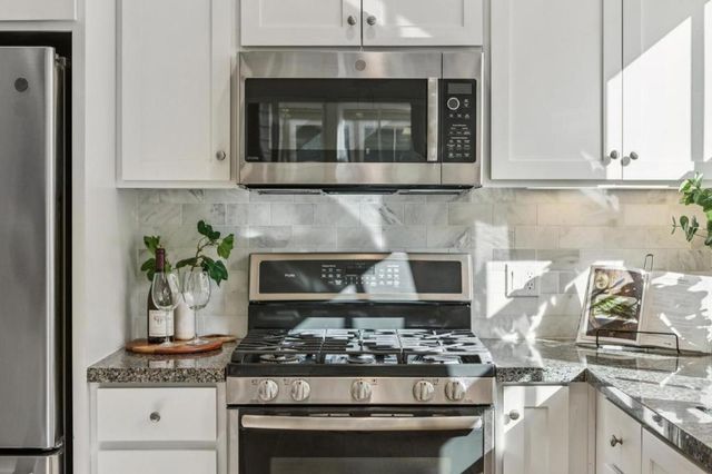 160 Tilton Avenue, San Mateo, CA 94401