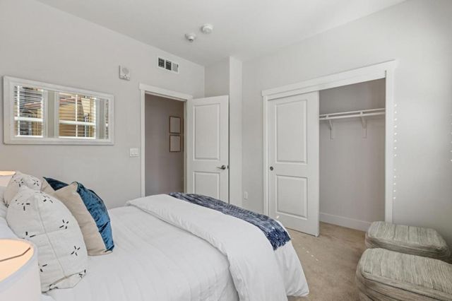 160 Tilton Avenue, San Mateo, CA 94401
