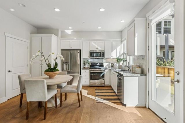 160 Tilton Avenue, San Mateo, CA 94401