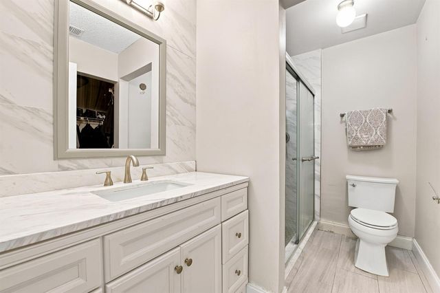 18 WINCHMORE Lane, Boynton Beach, FL 33426