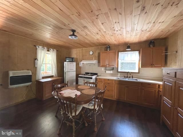 123 ROCK RIDGE, Snow Shoe, PA 16874