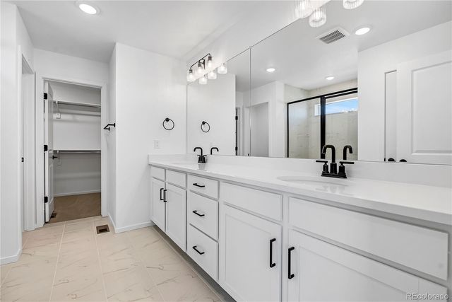 6911 Utica Avenue, Longmont, CO 80504