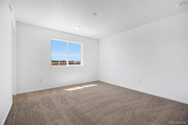 6911 Utica Avenue, Longmont, CO 80504