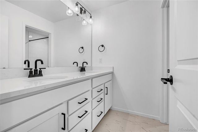 6911 Utica Avenue, Longmont, CO 80504