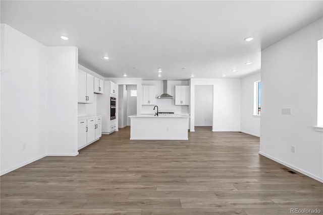 6911 Utica Avenue, Longmont, CO 80504