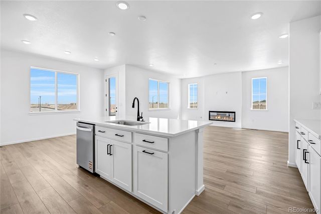 6911 Utica Avenue, Longmont, CO 80504