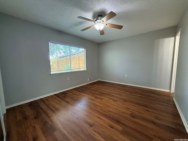 16611 WOLF RIDGE ST, San Antonio, TX 78247