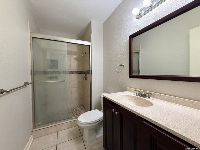 16611 WOLF RIDGE ST, San Antonio, TX 78247