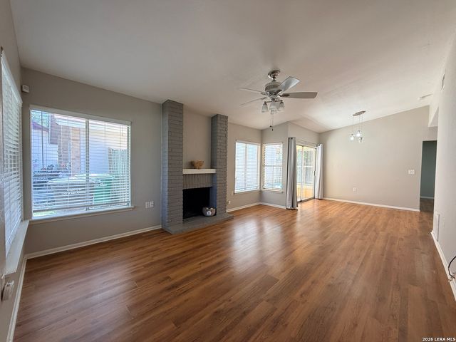 16611 WOLF RIDGE ST, San Antonio, TX 78247