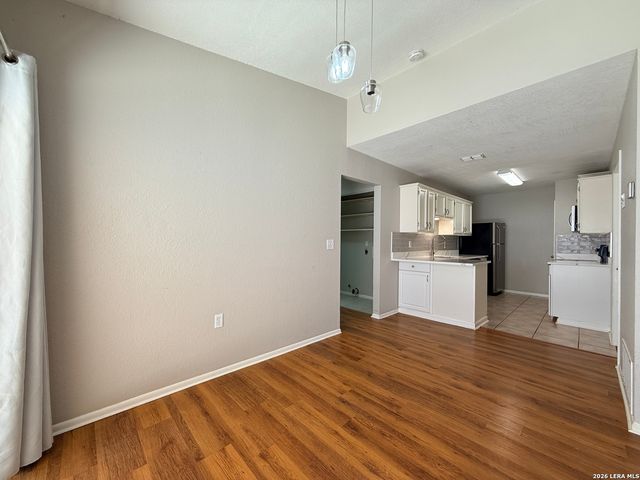 16611 WOLF RIDGE ST, San Antonio, TX 78247