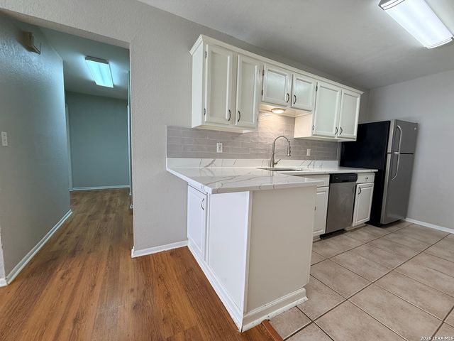 16611 WOLF RIDGE ST, San Antonio, TX 78247