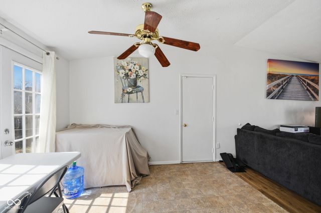 11639 E 10th Street, Indianapolis, IN 46229