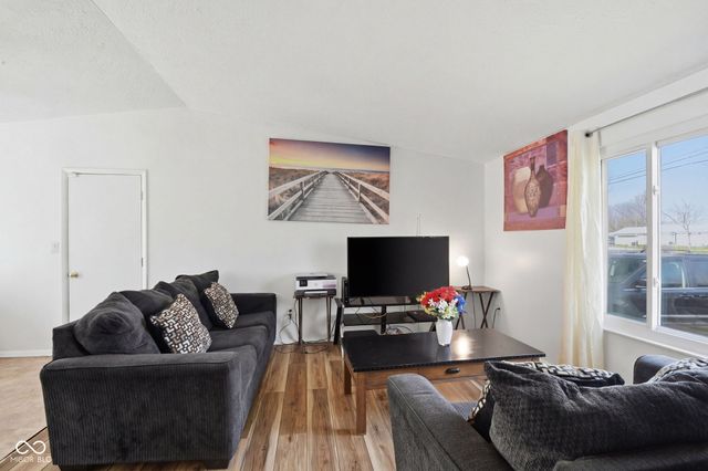 11639 E 10th Street, Indianapolis, IN 46229