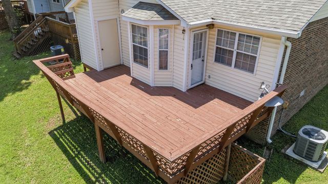 40 Rolling Meadows Dr, Goodlettsville, TN 37072